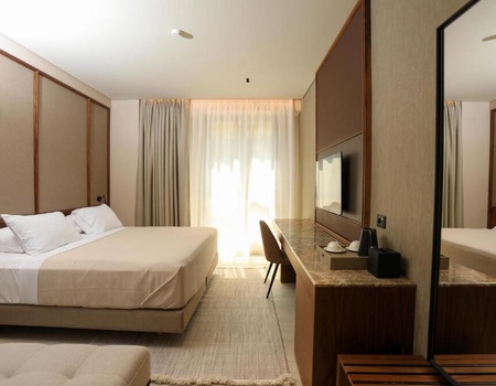 Hôtel Sol Boutique Hotel 5* avec location de voiture - Tirana, Albanie - Image 5