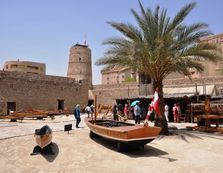 Emirats-Oman GIR: Du modernisme aux traditions - Emirats Arabes Unis, Moyen Orient  - Image 2