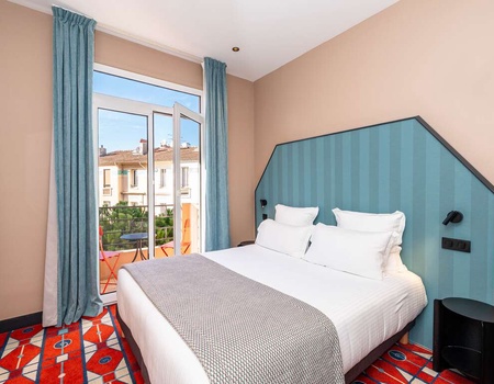 Séjour à Juan-Les-Pins dans un hôtel design à 100 mètres de la mer - 4* - Alpes-Maritimes - Antibes, Côte d'Azur - Image 1