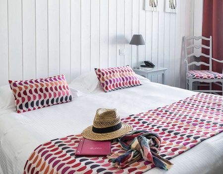 Week-end pour deux à l'Ile de Ré, les pieds dans l'eau - 3* - 1