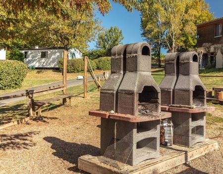 Camping Tohapi Le Mas de Sireuil, 3* - 4