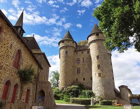 VVF Cantal Champs-sur-Tarentaine 3* - 3