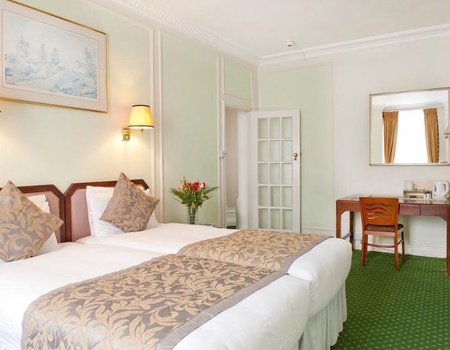 Hôtel Astor Court 3* « sans transfert » - 2