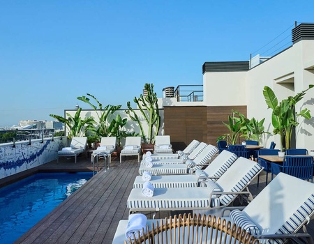 H10 Port Vell - Séjour romantique devant le port de Barcelone avec bouteille de cava incluse - 4*
