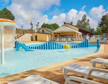 Camping Les Terrasses du Lac, 4* - 5