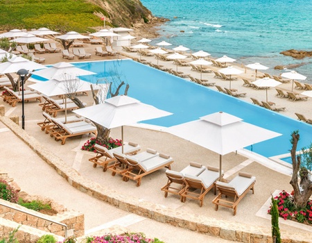 Hôtel Sani Beach 5*