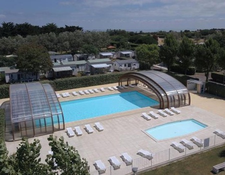 Camping Les Beaupins, 3*