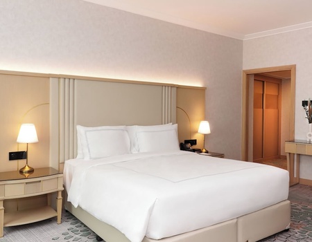 Swissôtel Al Murooj Dubai - 2