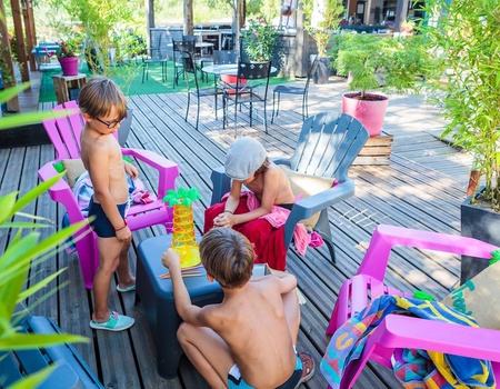 Camping Le Soleil des Bastides, 3* - 5