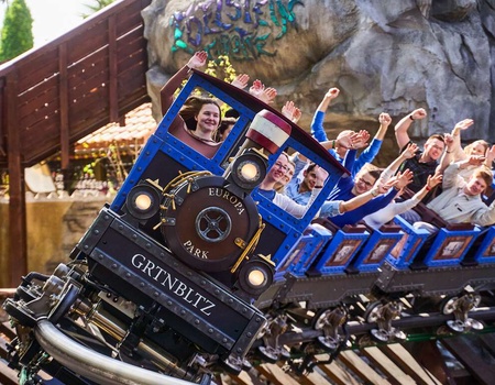 Profitez de deux jours d'amusement et laissez-vous surprendre par Europa Park (billet 2 jours) - 3* - 1
