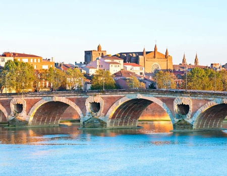 Reposez-vous confortablement aux abords de Toulouse, la ville rose - 4*