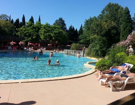 Camping du Pont d'Avignon, 4* - 2