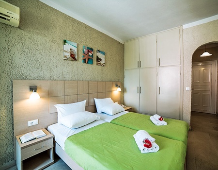 Hôtel Alkionis 3* - 5
