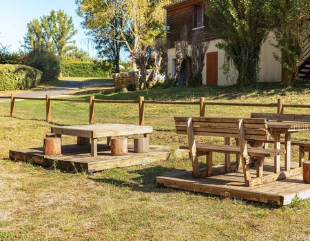 Camping Tohapi Le Mas de Sireuil, 3* - 5
