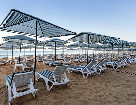 Aska Just In Beach 5* - 2