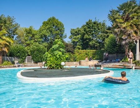 Camping Le Village du Port 4*