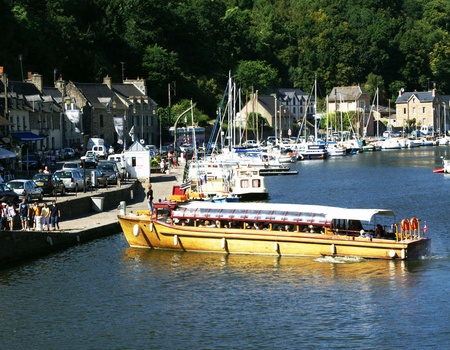 Séjour 100% breton en Suite à Dinan : Dîner régional et panier gourmand en chambre - 3* - 1