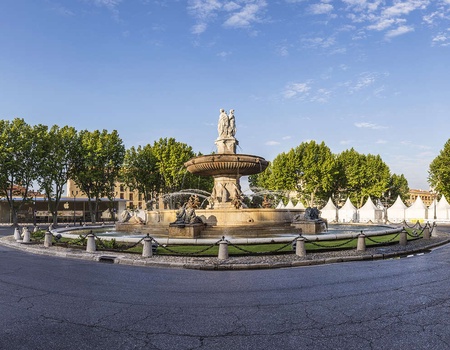 Vacances dans le centre d'Aix-en-Provence en chambre avec terrasse - 4*