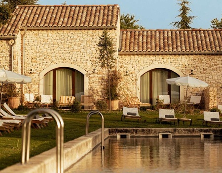 Expérience 5 étoiles de charme avec piscines, spa, restaurant dans le Luberon, à 1h20 de Marseille - 5* - Bonnieux, Côte d'Azur - Image 2