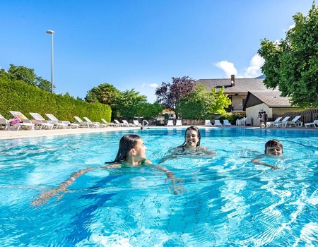 Camping Romanée - la Ferme de la Serraz, 5* - 4