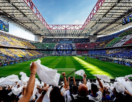 Match foot Inter Milan - Saison 2026-2027 avec hôtel 4* - Milan, Italie - Image 2