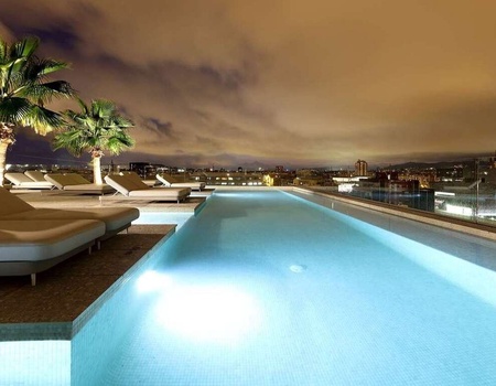 Déconnexion dans un hôtel 4* au coeur de Barcelone avec des vues uniques - 4* - 4