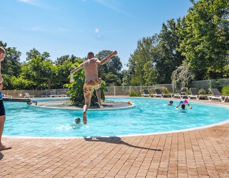 Camping Le Village du Port 4* - 5