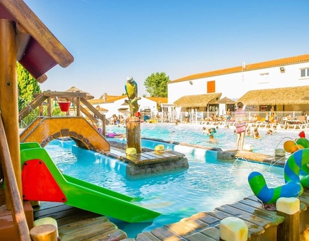 Camping Les Embruns d'Oléron, 4*