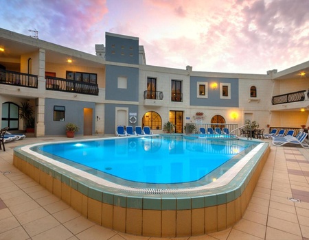 Hôtel Pergola Hotel and Spa - Image 3