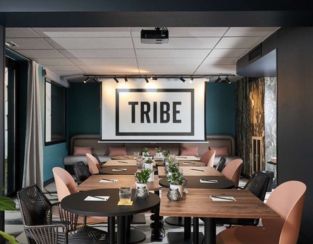 Séjour parisien dans un hôtel design avec croisière sur la Seine - 4* - 2