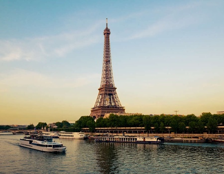 Escapade de charme aux portes de Paris avec croisière sur la Seine - 3*