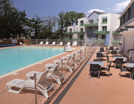 Studio dans le charmant village breton de Plescop - 3*