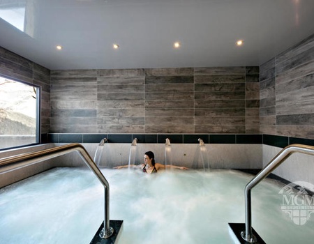 MGM Hôtels & Résidences Chalets Eléna 4* - 5
