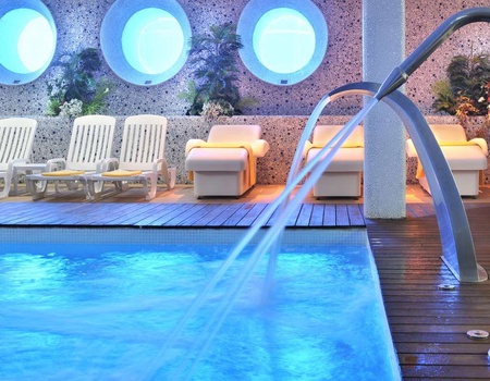 GHT Oasis Tossa - Séjour en famille en pension complète à Tossa de Mar avec spa et bouteille de cava - 4* - 3