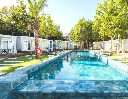 Costa del Sol Glamping Village, 4* - 4
