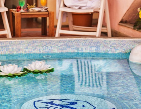 Romance dans le centre de Florence avec accès au spa - 4*