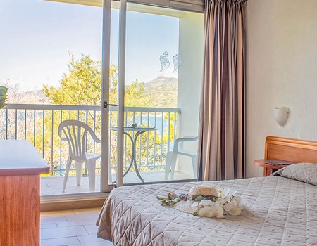 Hôtel Roc E Mare 3* - 1