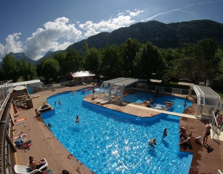 Camping Les Fontaines, 4*