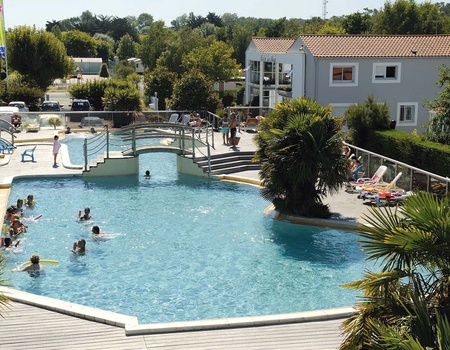 Camping l'Abri des Pins 4* - 1