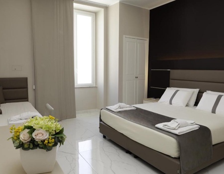 Match foot Napoli - Ligue des Champions 2025-2026 avec hôtel 4* - 4