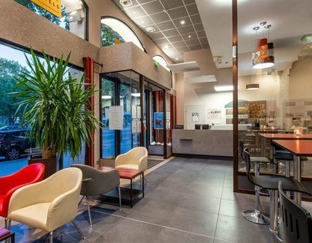 Aparthotel Adagio Lyon Patio Confluence 4* : Logement + Train - Lyon, Sud Est - Image 3
