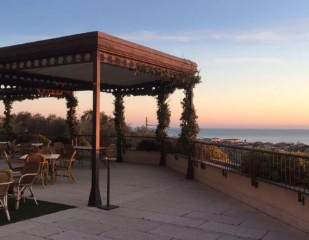 Hôtel 4* sur la côte des Abruzzes avec petit déjeuner et spa - 4* - 3