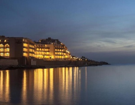 Hôtel Marina Hotel Corinthia Beach Resort 4*