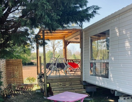 Camping Les Catalpas, 3* - 4