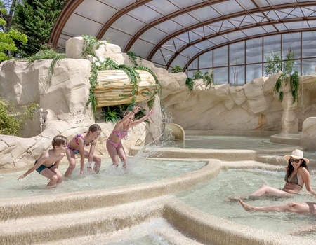 Flower Camping Au Bois des Biches, 4* - 2