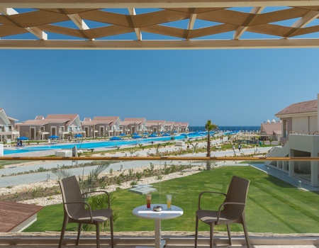 Albatros Sea World 5*