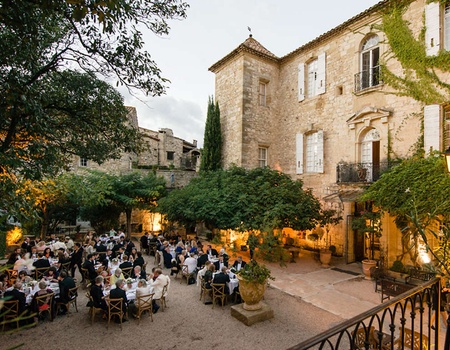 Savourez une parenthèse de charme dans un château près de Nîmes, avec dîner et espace détente - 4* - 1