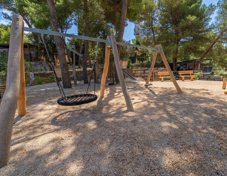 Camping Porton Nature Hideouts, 2* - 4