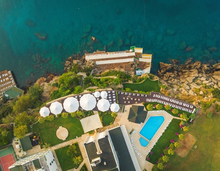 Falcon Hotel 4*