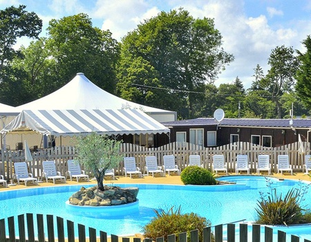 Camping Paradis du Quinquis, 4*